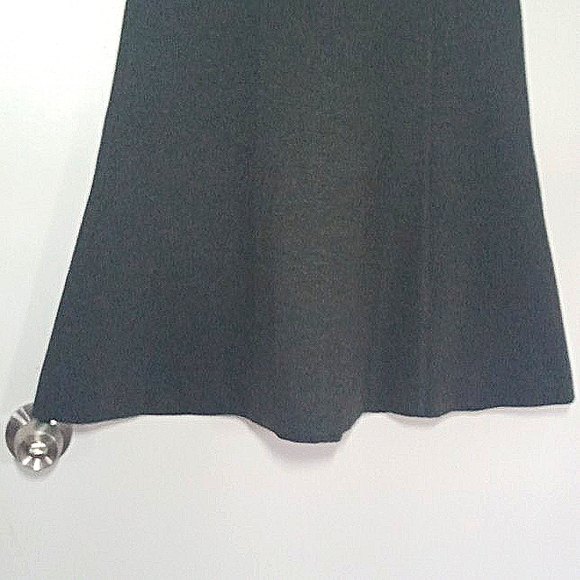 NY & Co skirt - Picture 5 of 14